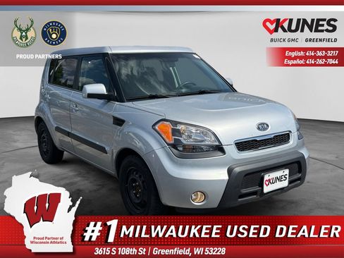 Used 2011 Kia Soul + w/ Audio Pkg FWD image 1