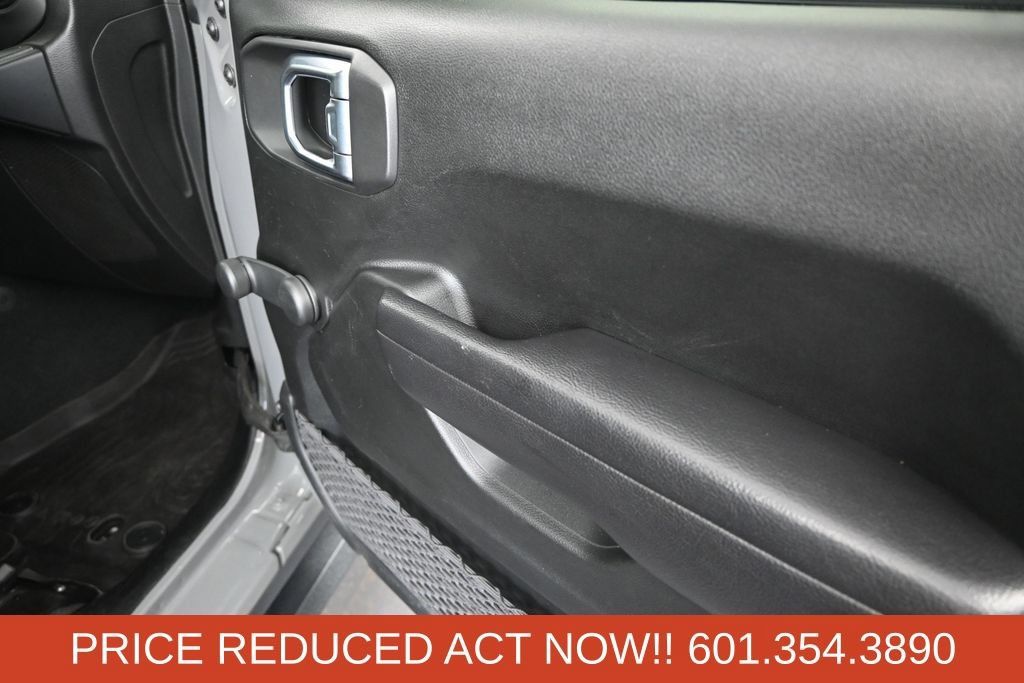 Used 2022 Jeep Wrangler Unlimited Sport AWD/4WD image 22