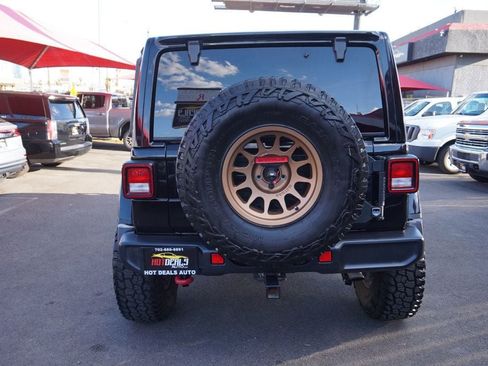 Used 2021 Jeep Wrangler Unlimited Rubicon AWD/4WD image 7
