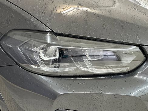 Certified 2024 BMW X4 xDrive30i w/ Premium Package image 10