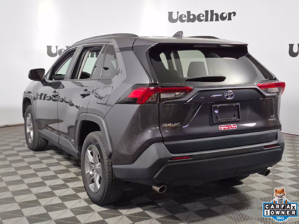 Used 2023 Toyota RAV4 LE AWD/4WD image 5