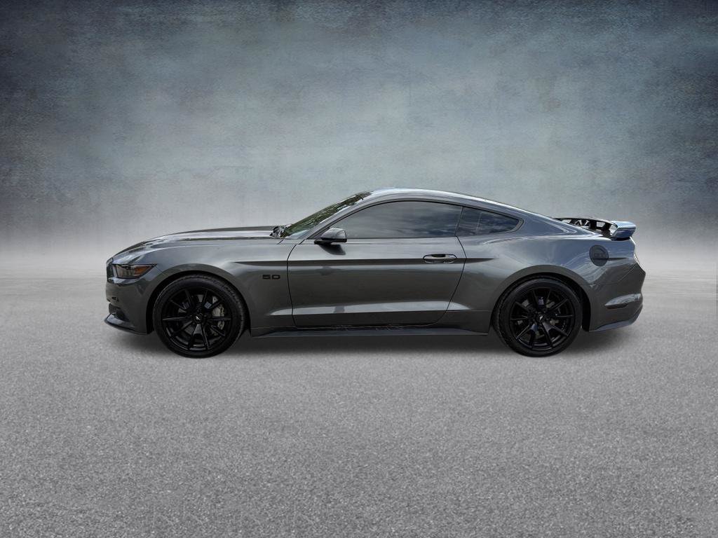 Used 2017 Ford Mustang GT Premium w/ Equipment Group 401A RWD image 3