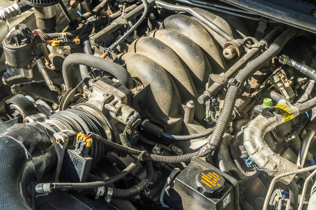 Used 1998 Chevrolet Camaro Z28 w/ Preferred Equipment Group 2 RWD image 28