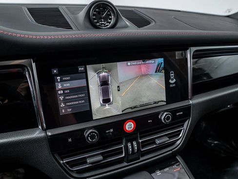 New 2026 Porsche Macan Turbo AWD/4WD image 18