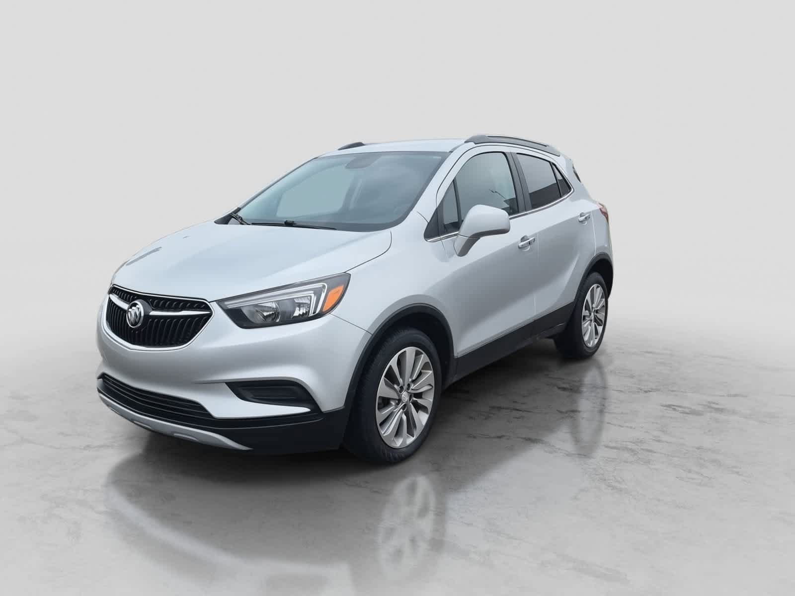 Used 2020 Buick Encore Preferred w/ Safety Package FWD image 4