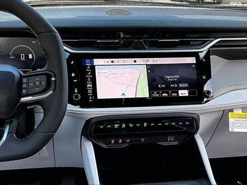New 2026 Jeep Cherokee Limited AWD/4WD image 8