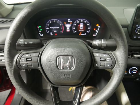 New 2025 Honda Accord SE image 17