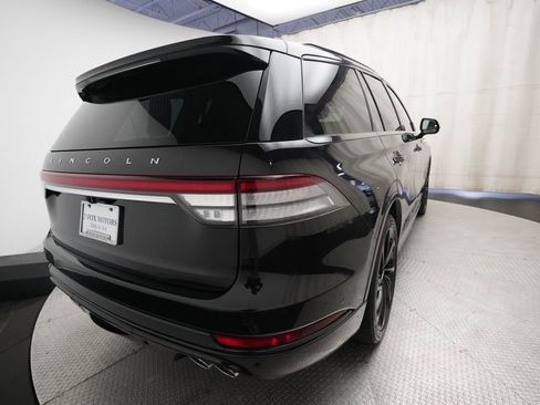 Used 2023 Lincoln Aviator Reserve w/ Equipment Group 201A AWD/4WD image 13