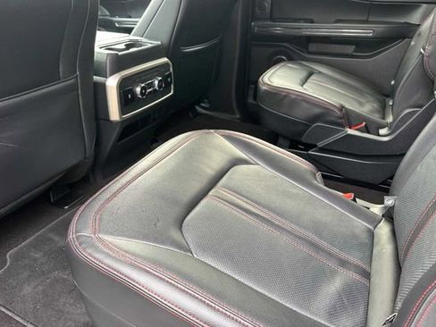 Used 2023 Ford Expedition Max Limited image 11