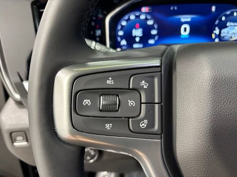 Used 2024 Chevrolet Silverado 1500 LT AWD/4WD image 12
