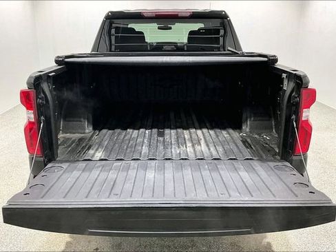Used 2021 Chevrolet Silverado 1500 RST image 7