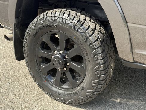 Used 2022 RAM 2500 Laramie AWD/4WD image 46