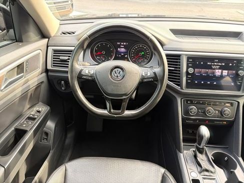 Used 2019 Volkswagen Atlas SE image 16