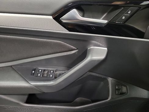 Used 2021 Volkswagen Jetta R-Line FWD image 19