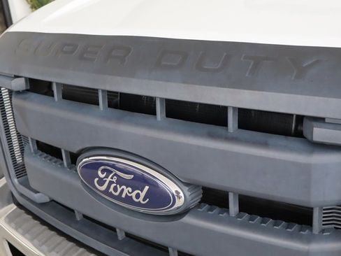 Used 2012 Ford F350 XL w/ XL Value Pkg image 38