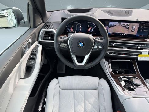 New 2026 BMW X5 xDrive40i w/ Premium Package AWD/4WD image 28