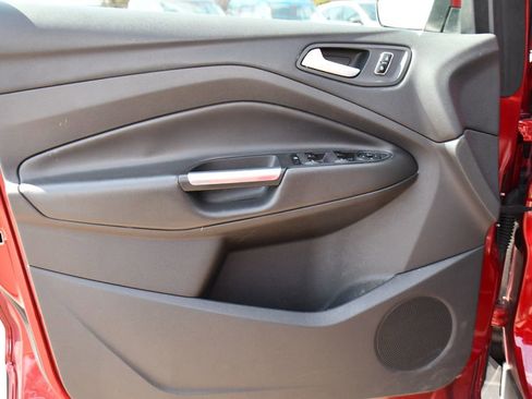 Used 2014 Ford Escape SE w/ Equipment Group 201A image 22