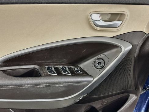 Used 2017 Hyundai Santa Fe Sport AWD/4WD image 10
