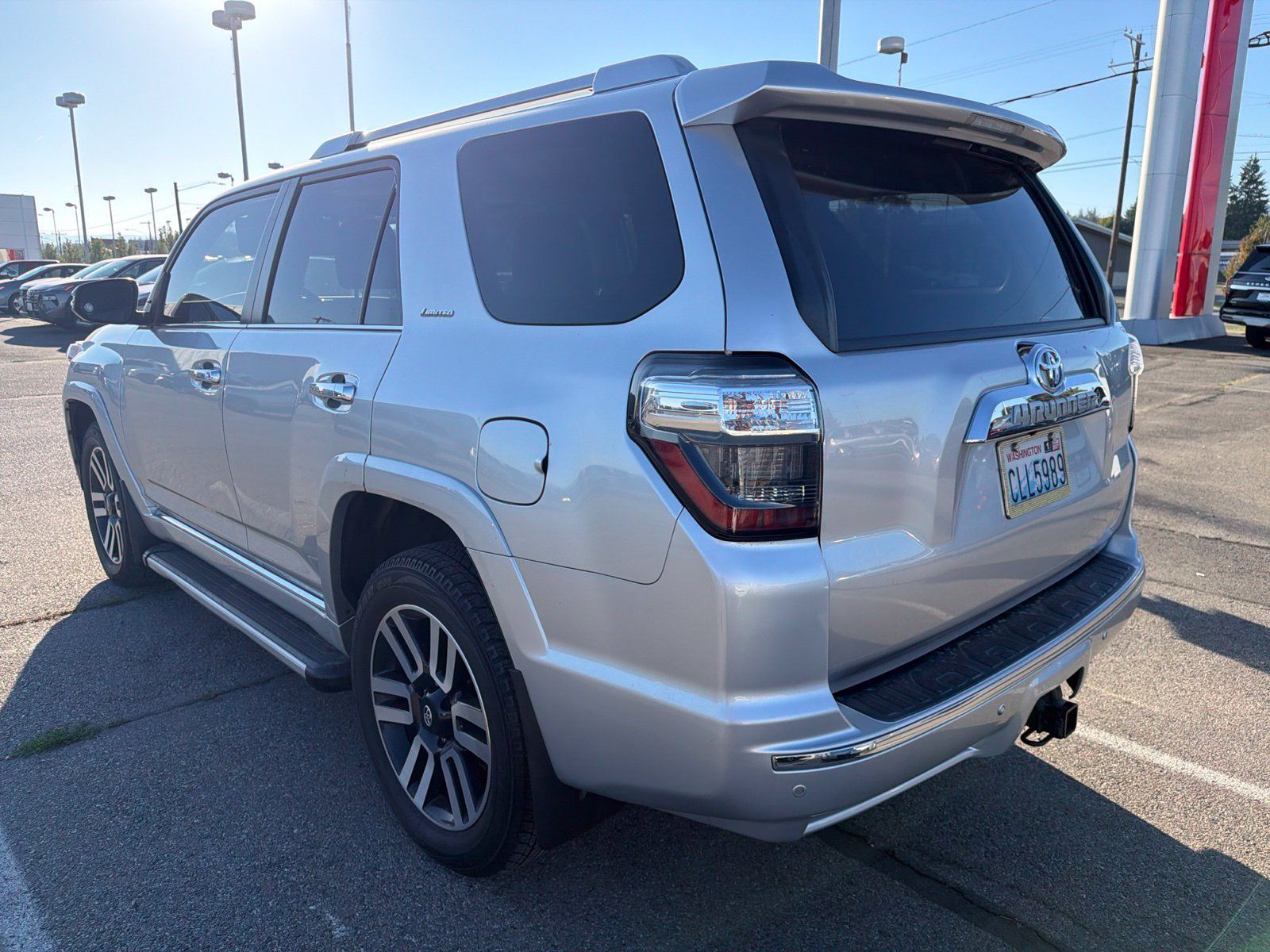 Used 2019 Toyota 4Runner Limited AWD/4WD image 8
