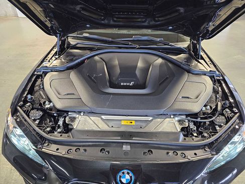 Certified 2024 BMW i4 eDrive35 w/ M Sport Package RWD image 9