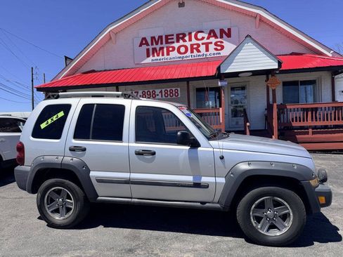 Used 2006 Jeep Liberty Renegade AWD/4WD image 1