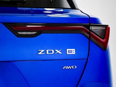 Used 2024 Acura ZDX Type S image 36