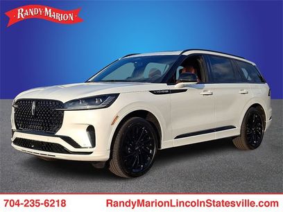 New 2025 Lincoln Aviator Reserve w/ Luxury Package
