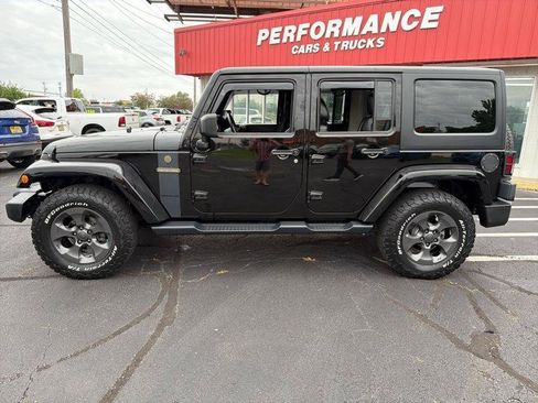 Used 2017 Jeep Wrangler Unlimited Sport AWD/4WD image 9