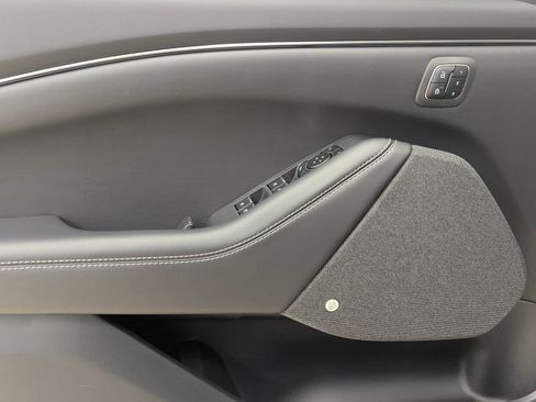 New 2025 Ford Mustang Mach-E Premium image 20