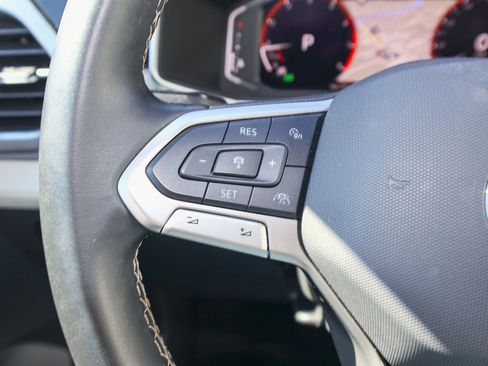 Certified 2025 Volkswagen Taos SEL image 24