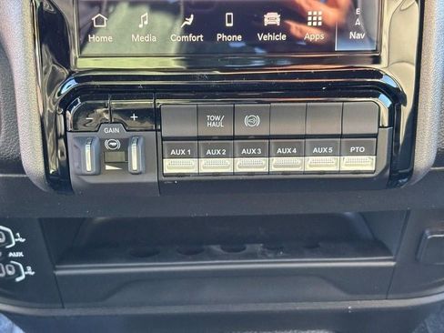 New 2026 RAM 4500 Tradesman image 16