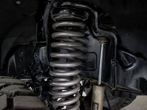 Used 2017 Ford F250 XLT w/ XLT Value Package image 55