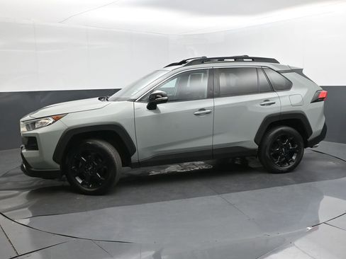 Used 2020 Toyota RAV4 TRD Off-Road image 2
