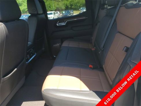 Used 2024 Chevrolet Silverado 1500 High Country image 26