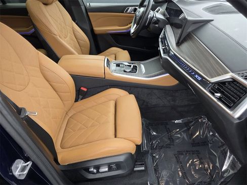 Certified 2024 BMW X5 xDrive40i w/ Premium Package image 27