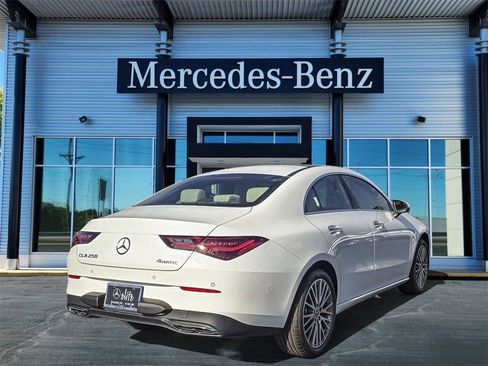 New 2025 Mercedes-Benz C 300 4MATIC Sedan image 6