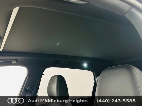 Certified 2025 Audi Q7 2.0T Premium w/ Premium Plus Package AWD/4WD image 25