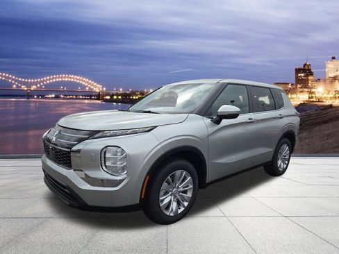 New 2026 Mitsubishi Outlander ES image 1