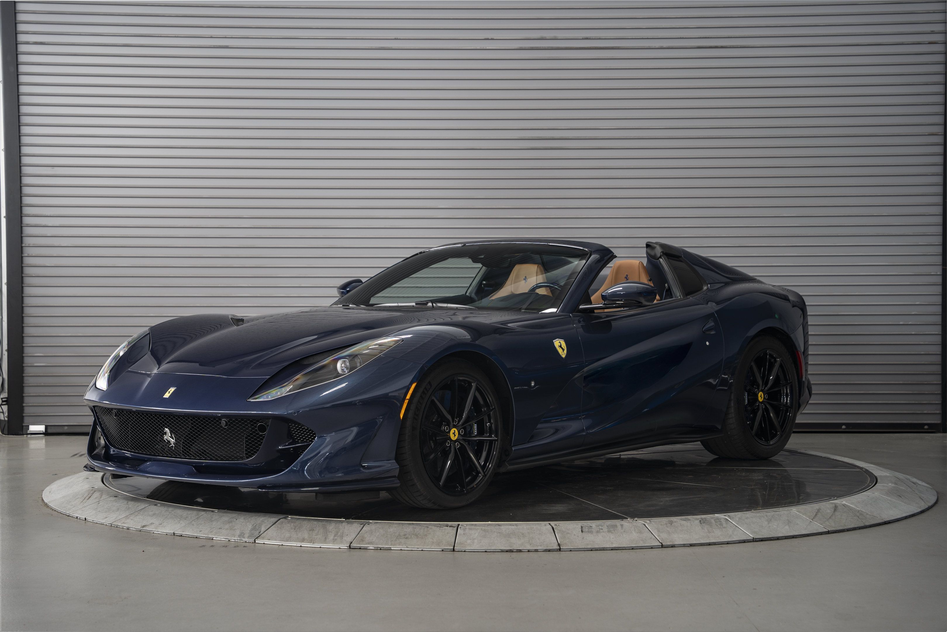 Used 2021 Ferrari 812 GTS RWD image 1