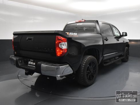 Used 2021 Toyota Tundra SR5 w/ SR5 Upgrade Package AWD/4WD image 49
