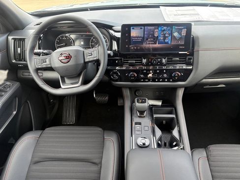 New 2026 Nissan Pathfinder Rock Creek image 10