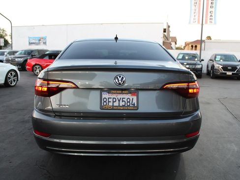 Used 2019 Volkswagen Jetta S FWD image 4