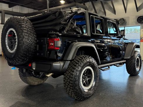 Used 2023 Jeep Wrangler Unlimited Rubicon 4xe AWD/4WD image 22
