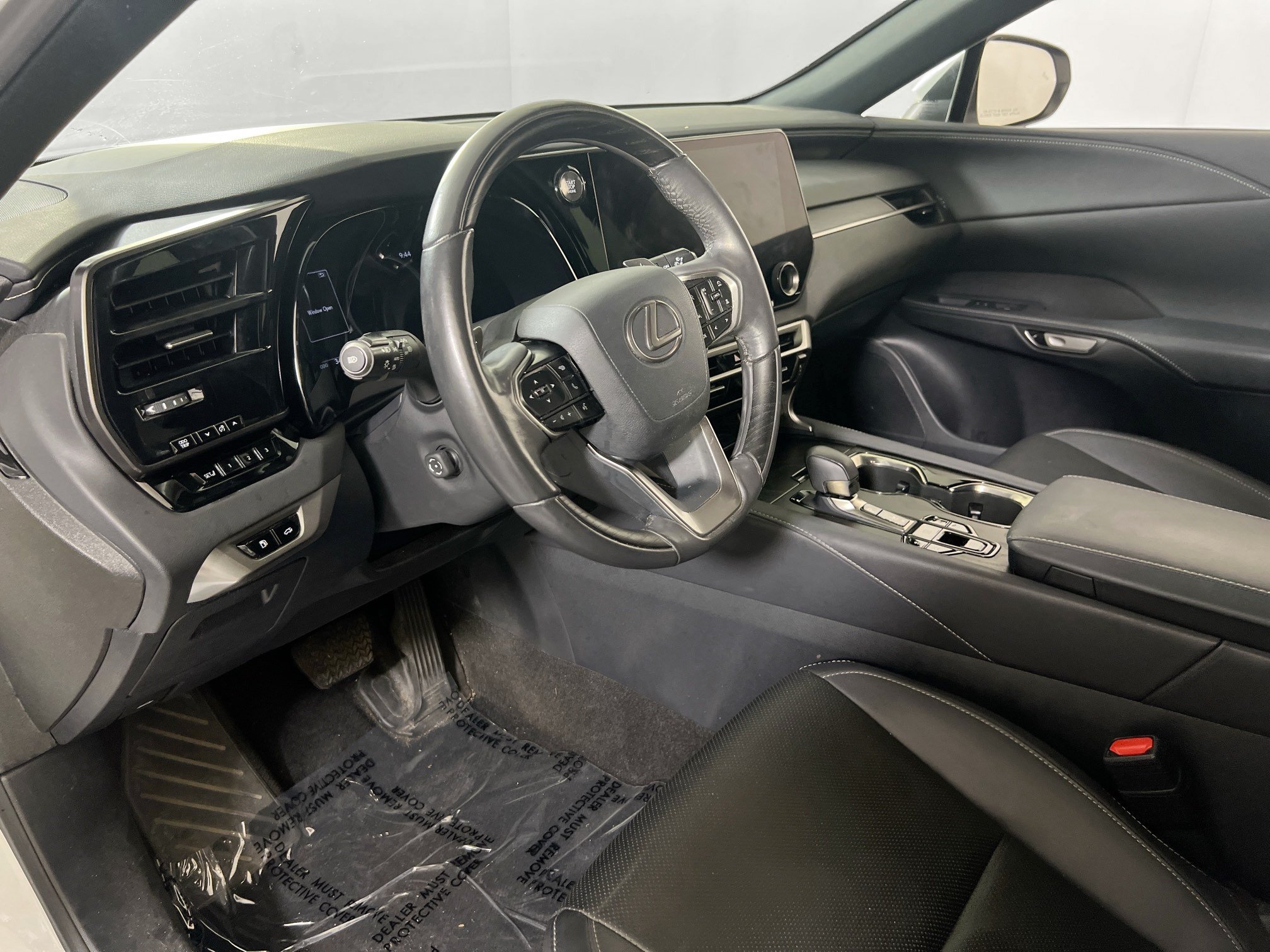 Used 2023 Lexus RX 350 Premium w/ Cold Area Package AWD/4WD image 9