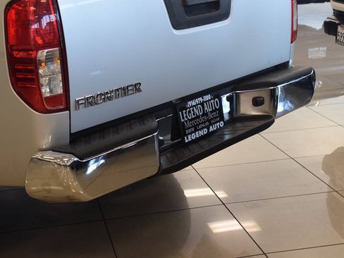 Used 2013 Nissan Frontier S w/ S Preferred Pkg RWD image 11