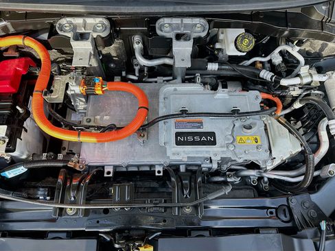 Used 2023 Nissan Ariya ENGAGE image 32