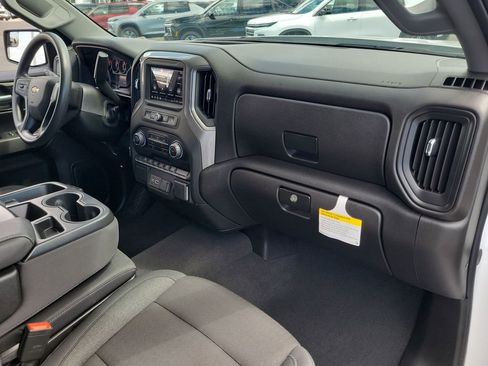 Used 2026 Chevrolet Silverado 1500 Custom image 27