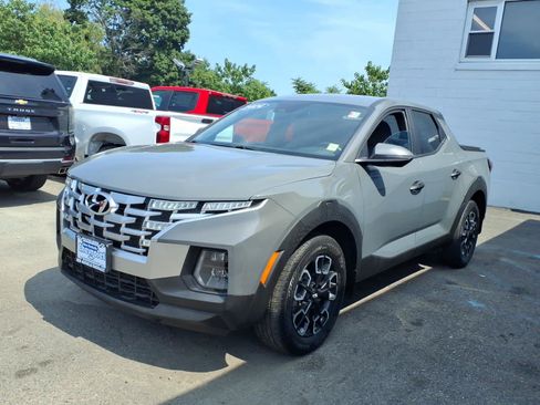 Used 2024 Hyundai Santa Cruz SEL AWD/4WD image 3