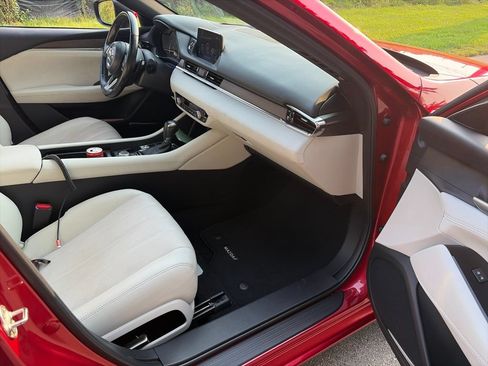 Used 2021 MAZDA MAZDA6 Signature FWD image 6