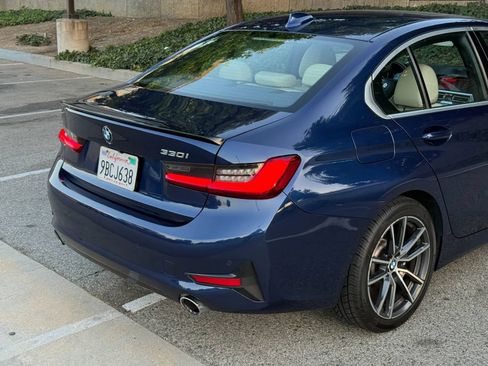 Used 2019 BMW 330i Sedan w/ Convenience Package RWD image 15